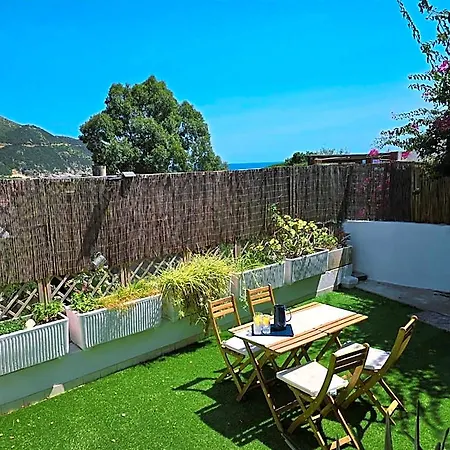 Stylish With Patio 4 Min Walk To The Hotel